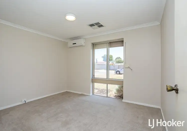 Seventh view of Homely house listing, 71 Lyrebird Way, Thornlie WA 6108