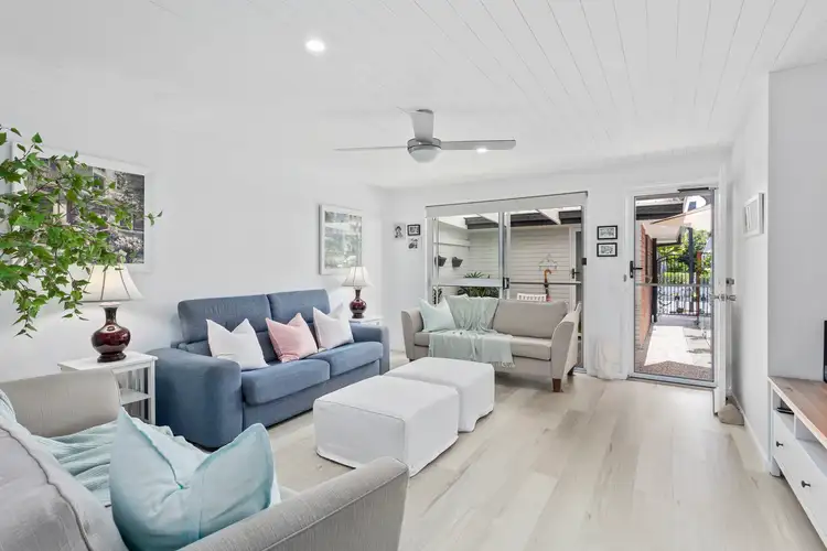 Fifth view of Homely semi-detached listing, 1/59 Treeview Drive, Burleigh Waters QLD 4220