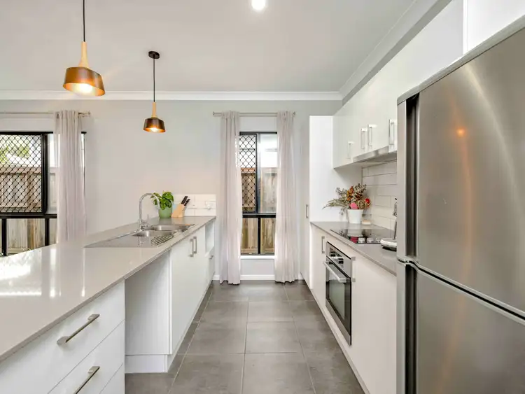 15 Master Circuit, Trinity Beach QLD 4879