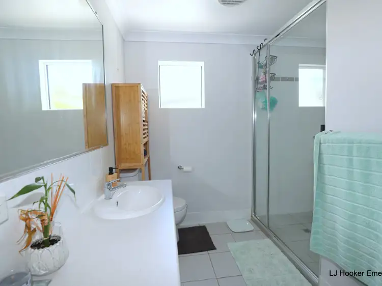Sixth view of Homely unit listing, 21A Mayfair Drive, Emerald QLD 4720