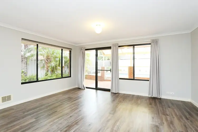 Fifth view of Homely house listing, 33 Sherlock Rise, Carramar WA 6031