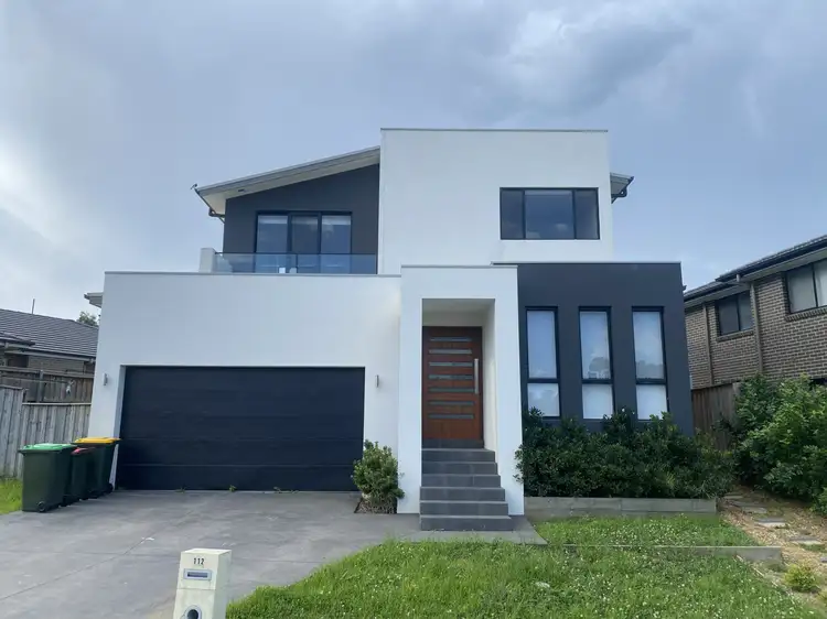112 Poulton Terrace, Campbelltown NSW 2560