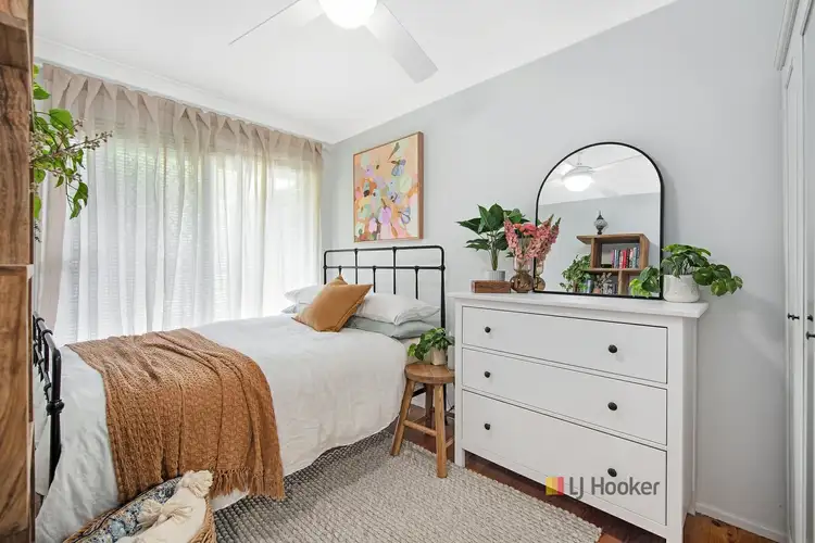 Sixth view of Homely house listing, 16 Wadalba Avenue, Lake Haven NSW 2263