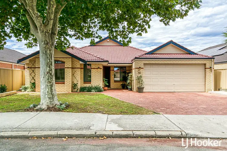59 Towncentre Drive, Thornlie WA 6108