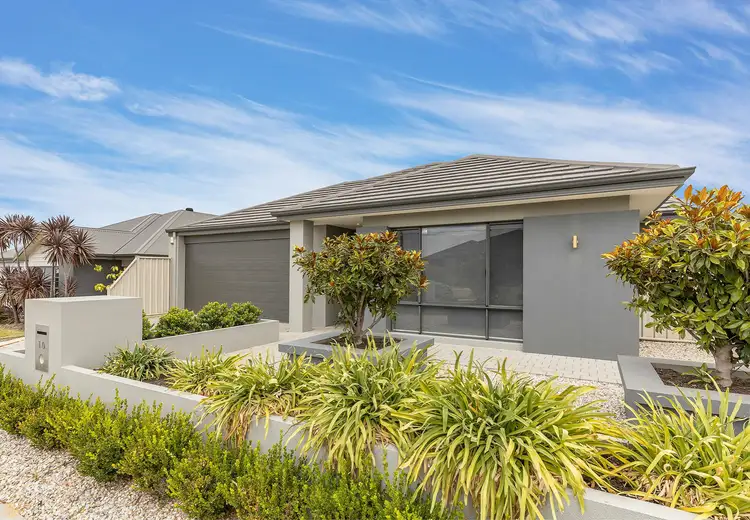 10 Munert Street, Yanchep WA 6035