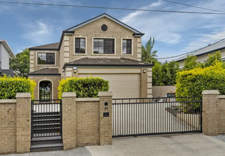 89 Victoria Street, Fairfield QLD 4103