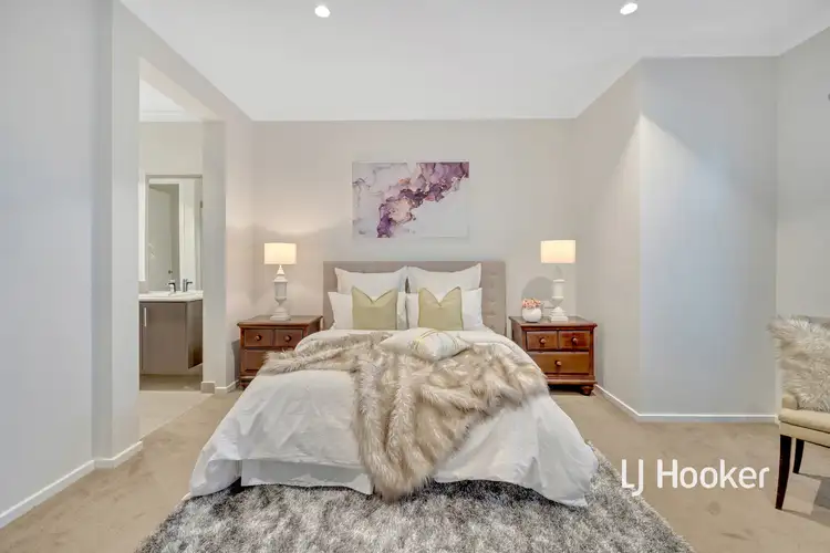 Fourth view of Homely house listing, 102 Grandvue Boulevard, Pakenham VIC 3810