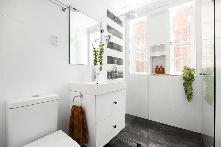 Fifth view of Homely apartment listing, 1/10 Warners Avenue, North Bondi NSW 2026
