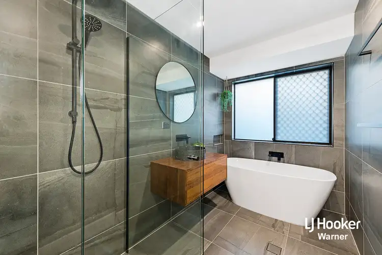 1 Noble Court, Warner QLD 4500