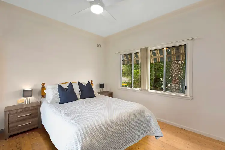 Fourth view of Homely house listing, 10 Dampier Boulevard, Killarney Vale NSW 2261