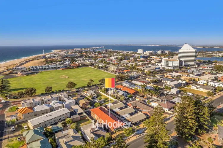 2/8 Wellington Street, Bunbury WA 6230