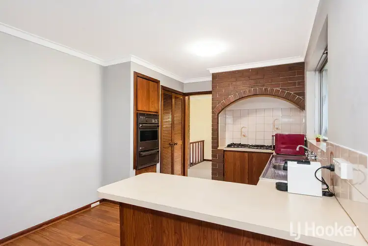 Fourth view of Homely house listing, 8 Hayes Court, Thornlie WA 6108