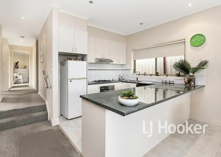 Fifth view of Homely unit listing, Unit 3/15 Powlett Street, Kilmore VIC 3764