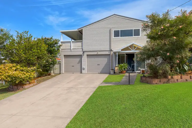 16 Talinga Avenue, Point Clare NSW 2250