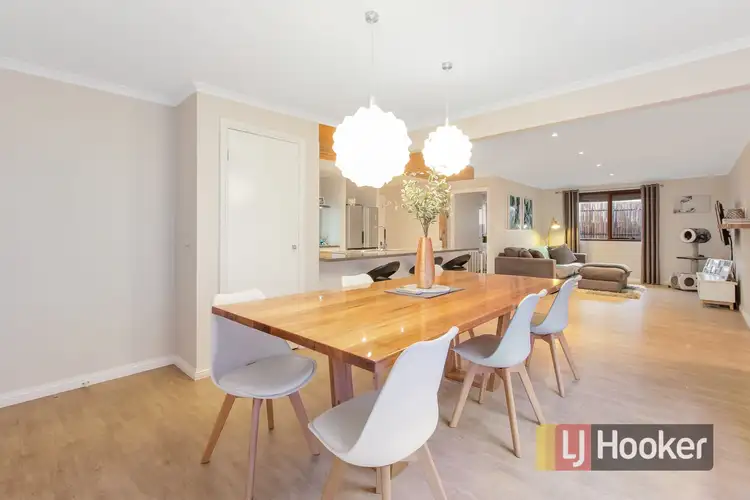 Fourth view of Homely house listing, 7 Isaac Court, Pakenham VIC 3810