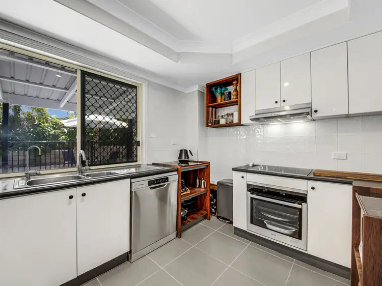 Fourth view of Homely house listing, 3 Ridge Close, Tannum Sands QLD 4680