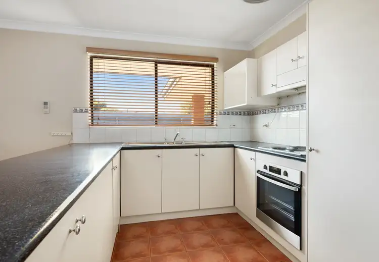 34 Marshall Street, West Lamington WA 6430
