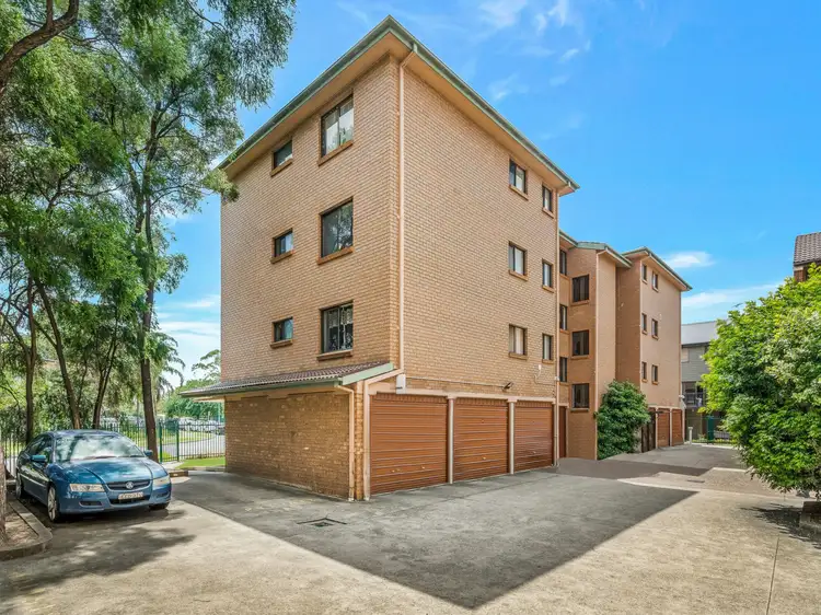 24/7-9 Atkinson Street, Liverpool NSW 2170