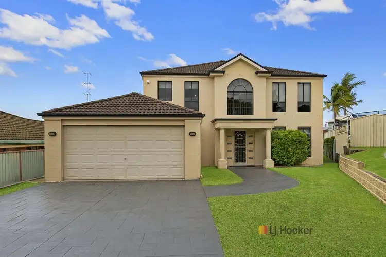 Second view of Homely house listing, 8 Swindon Close, Lake Haven NSW 2263