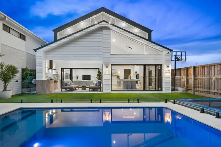 3 Blue Horizon Drive, Casuarina NSW 2487