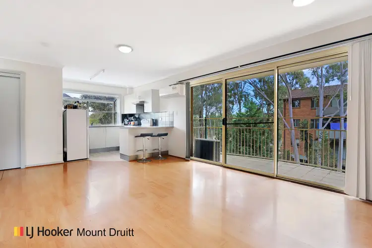 Second view of Homely apartment listing, 3/39 Hythe Street, Mount Druitt NSW 2770