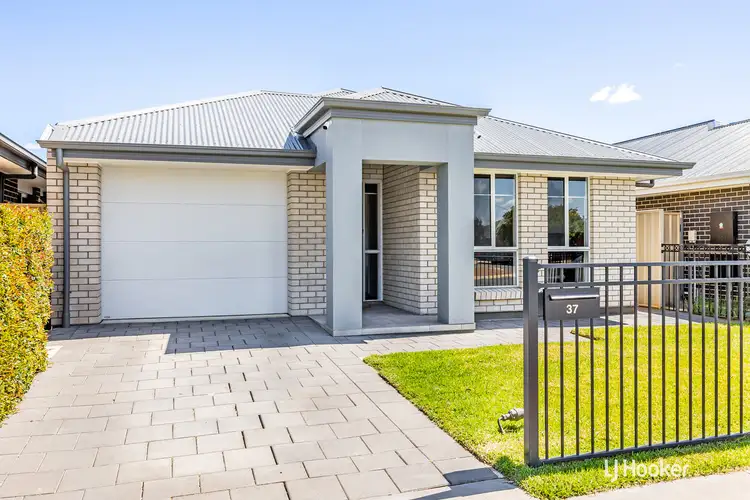 37 Vincent Road, Smithfield Plains SA 5114