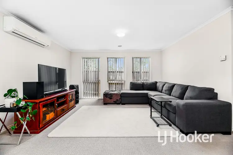 Fifth view of Homely unit listing, 10/8 McClenaghan Place, Pakenham VIC 3810