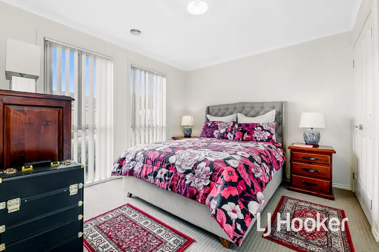 Sixth view of Homely unit listing, 10/8 McClenaghan Place, Pakenham VIC 3810