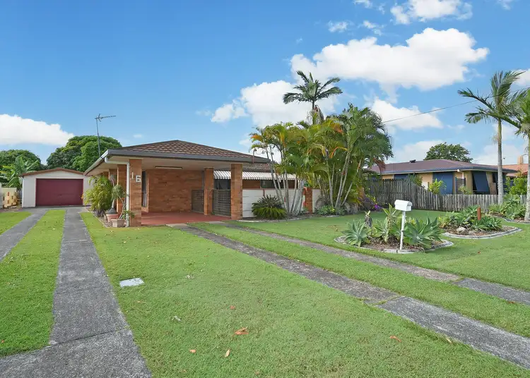 16 Cooloola Crescent, Urangan QLD 4655