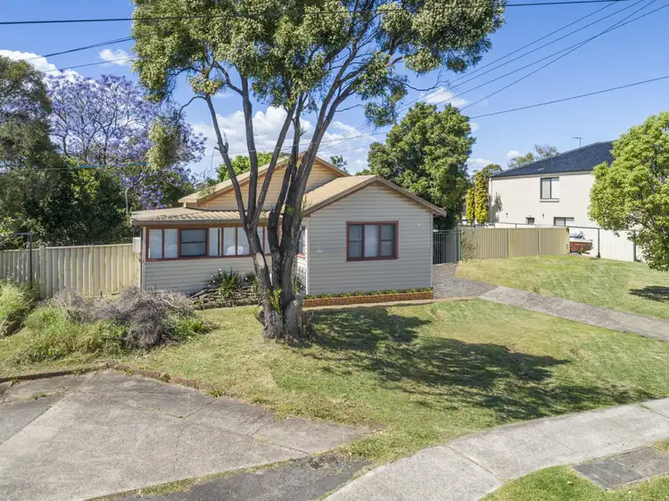136 Hemphill Avenue, Mount Pritchard NSW 2170