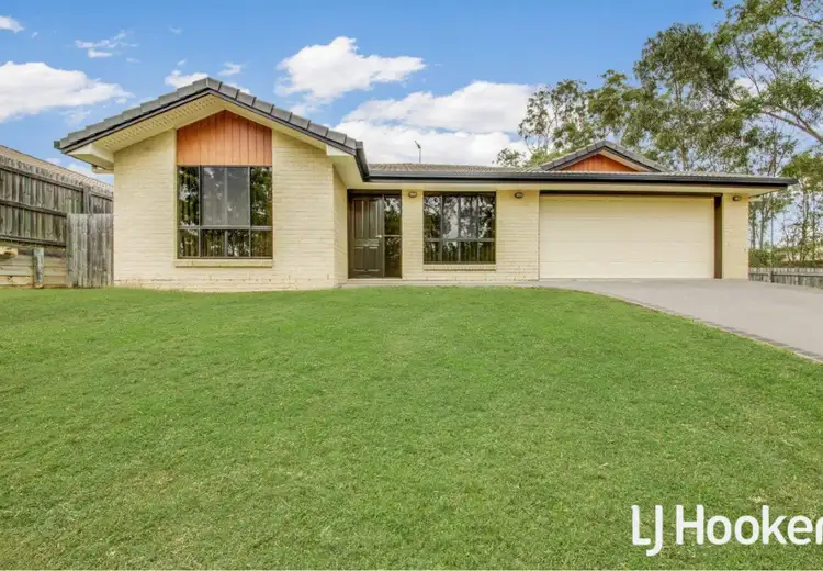 8 Skyline Drive, New Auckland QLD 4680