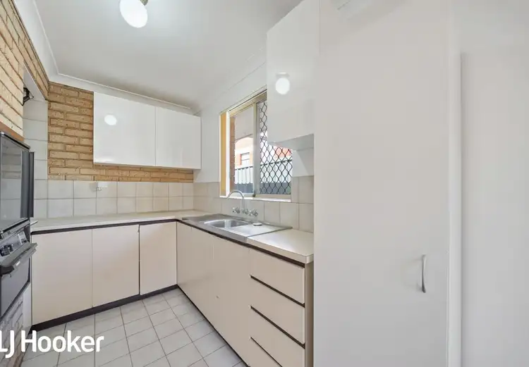 Seventh view of Homely villa listing, 4/43 Sunbury Road, Victoria Park WA 6100