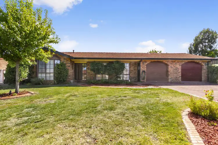 32 Fred Lane Crescent, Gordon ACT 2906