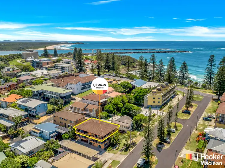 8/5 Beach Street, Yamba NSW 2464