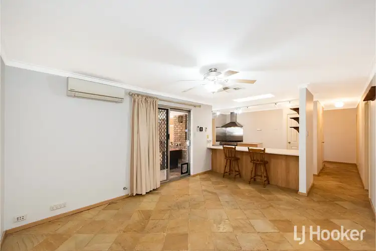 Fifth view of Homely house listing, 15 Rushbrook Way, Thornlie WA 6108