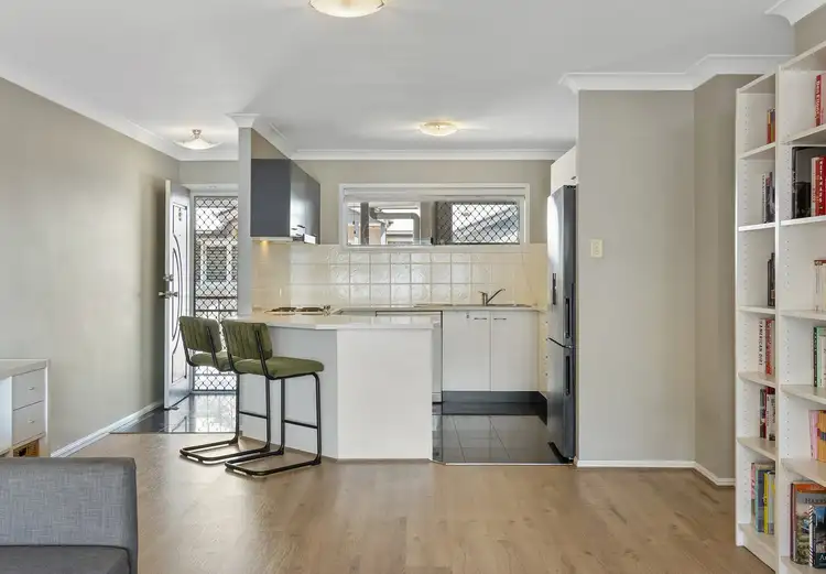 Fifth view of Homely apartment listing, 6/49 Shottery Street, Yeronga QLD 4104