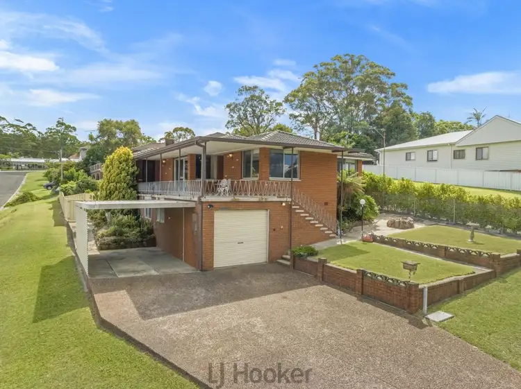 1 Blandford Street, Fennell Bay NSW 2283