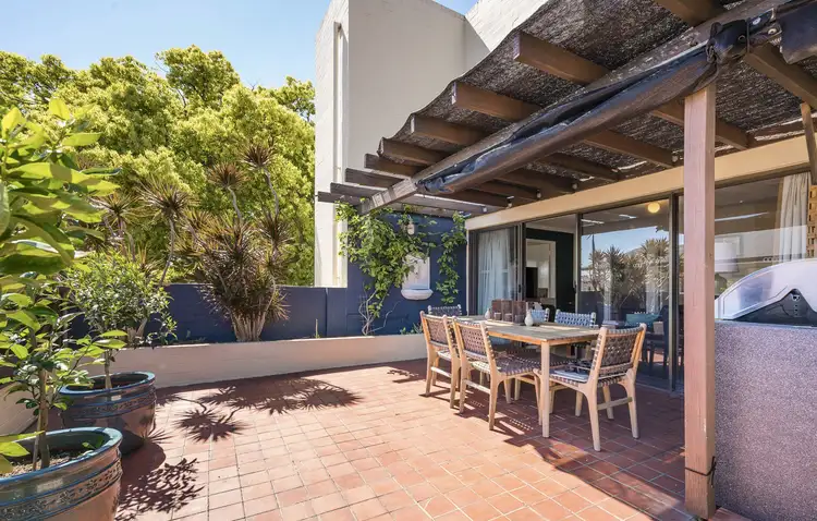 16/354 Mill Point Road, South Perth WA 6151