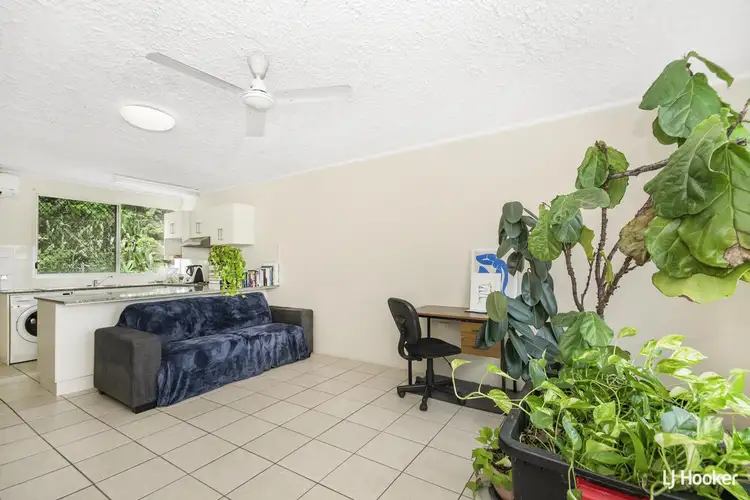 Fifth view of Homely unit listing, 4/2-4 Bundock Street, Castle Hill QLD 4810