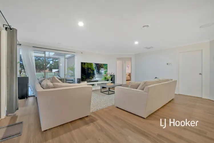 Fifth view of Homely house listing, 13 Borrowdale Court, Cranbourne West VIC 3977