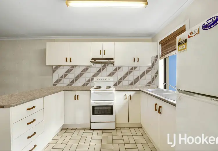 Fifth view of Homely unit listing, Unit 5/196 Auckland Street, South Gladstone QLD 4680