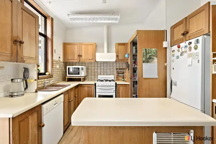 Sixth view of Homely house listing, 1 Yarrow Place, O'connor ACT 2602