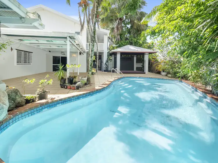 2 Marietta Street, Holloways Beach QLD 4878