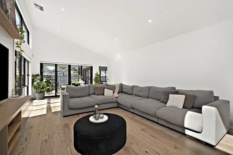 Sixth view of Homely house listing, 2 Headdy Place, Kambah ACT 2902