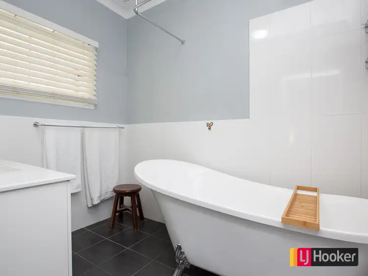 Fifth view of Homely house listing, 390 Armidale Road, East Tamworth NSW 2340