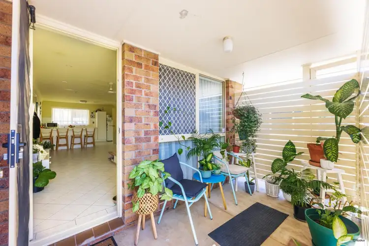 Third view of Homely semi-detached listing, 2/86 Honeymyrtle Drive, Banora Point NSW 2486