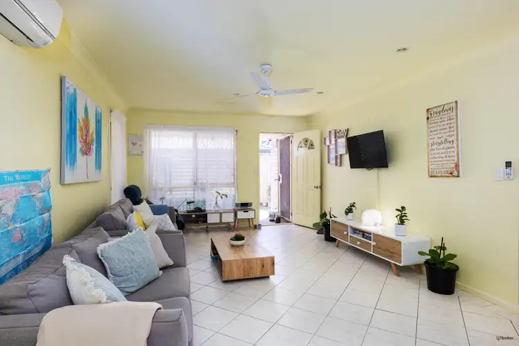 Sixth view of Homely semi-detached listing, 2/86 Honeymyrtle Drive, Banora Point NSW 2486