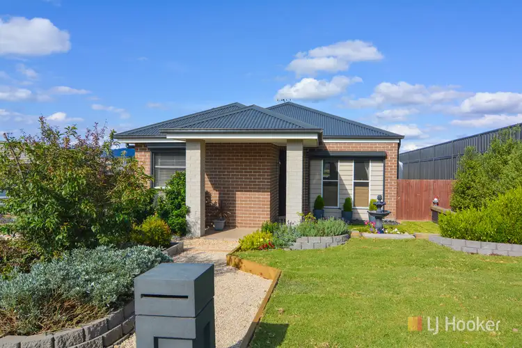 8 Henning Crescent, Wallerawang NSW 2845