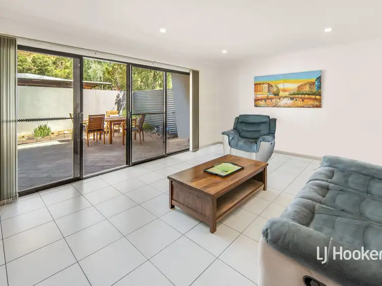 Third view of Homely townhouse listing, 5/11 Heavitree Court, Mount Johns NT 874
