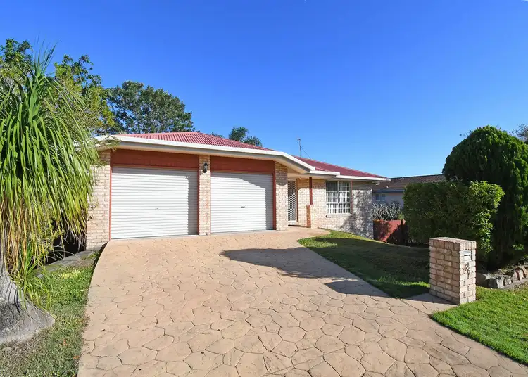 26 Faye Avenue, Scarness QLD 4655